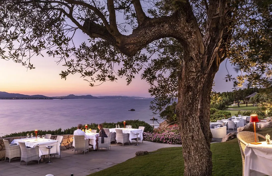 Hotel La Rocca Resort & Spa-1